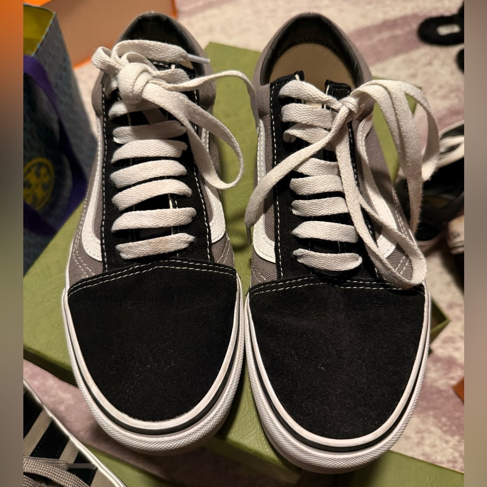 Vans Old Skool gray and black Men's 7